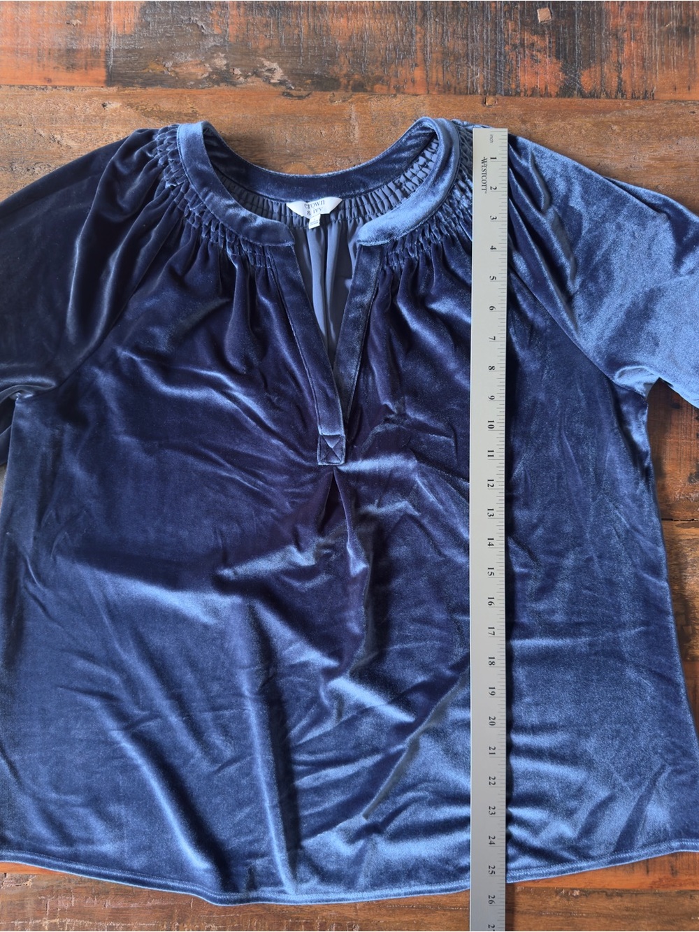 Crown & Ivy Velvet Peasant Blouse - Navy Blue L - Picture 7 of 7